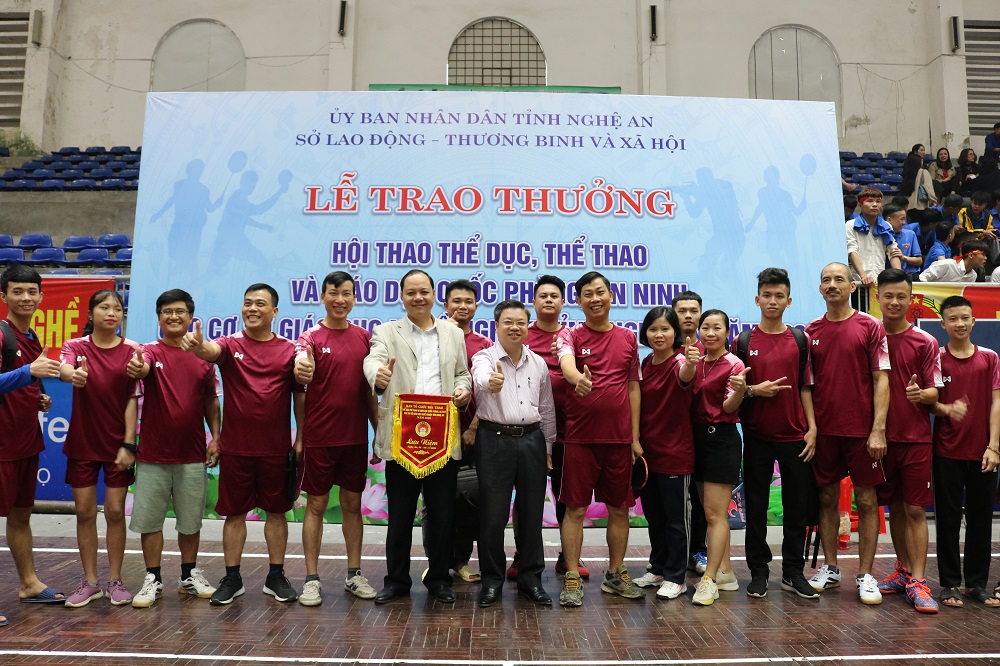Sở Lao động - Thương binh và Xã hội tỉnh Nghệ An tổ chức Hội thao thể dục thể thao và giáo dục quốc phòng an ninh các cơ sở giáo dục nghề nghiệp năm 2020.