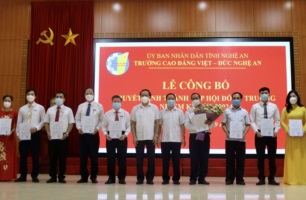 Lễ công bố Quyết định thành lập Hội đồng trường, Trường Cao đẳng Việt – Đức Nghệ An