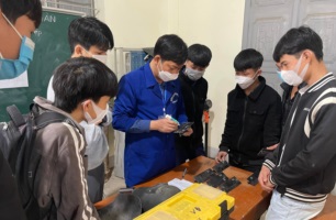 Trường Cao đẳng Việt - Đức Nghệ An tổ chức kỳ thi tốt nghiệp Trung cấp Khóa 13 các nghề: Hàn, Kỹ thuật xây dựng tại Trung tâm GDNN-GDTX huyện Anh Sơn
