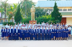 Trường Cao đẳng Việt - Đức Nghệ An long trọng  tổ chức Lễ kỷ niệm 50 năm thành lập và 40 năm ngày Nhà giáo Việt Nam 20/11