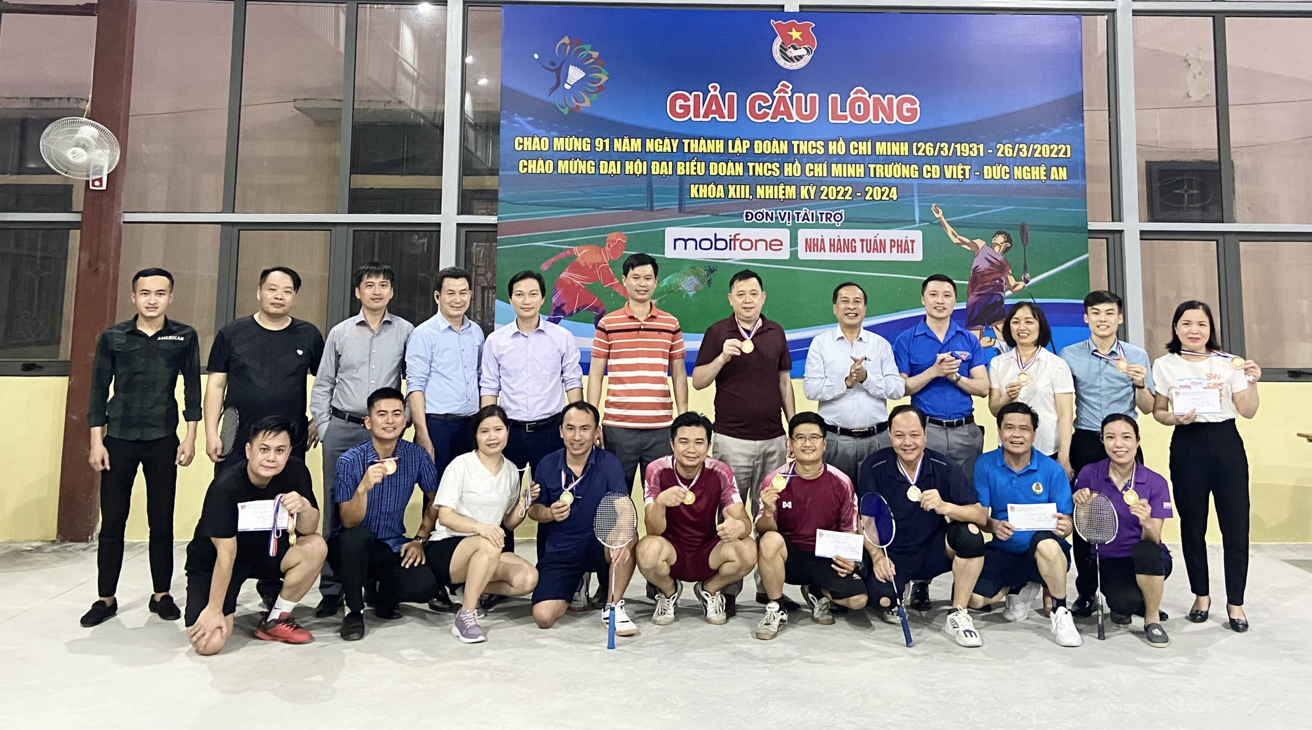    Đoàn Thanh niên Trường Cao đẳng Việt – Đức Nghệ An tổ chức Giải Cầu lông mở rộng kỷ niệm 91 năm ngày Thành lập Đoàn Thanh niên Cộng sản Hồ Chí Minh