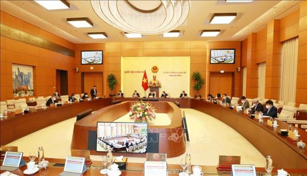 Ủy ban Thường vụ Quốc hội bắt đầu phiên họp thứ 13