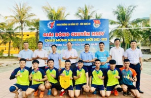 Bế mạc Giải Bóng chuyền Học sinh, sinh viên Trường Cao đẳng Việt – Đức Nghệ An