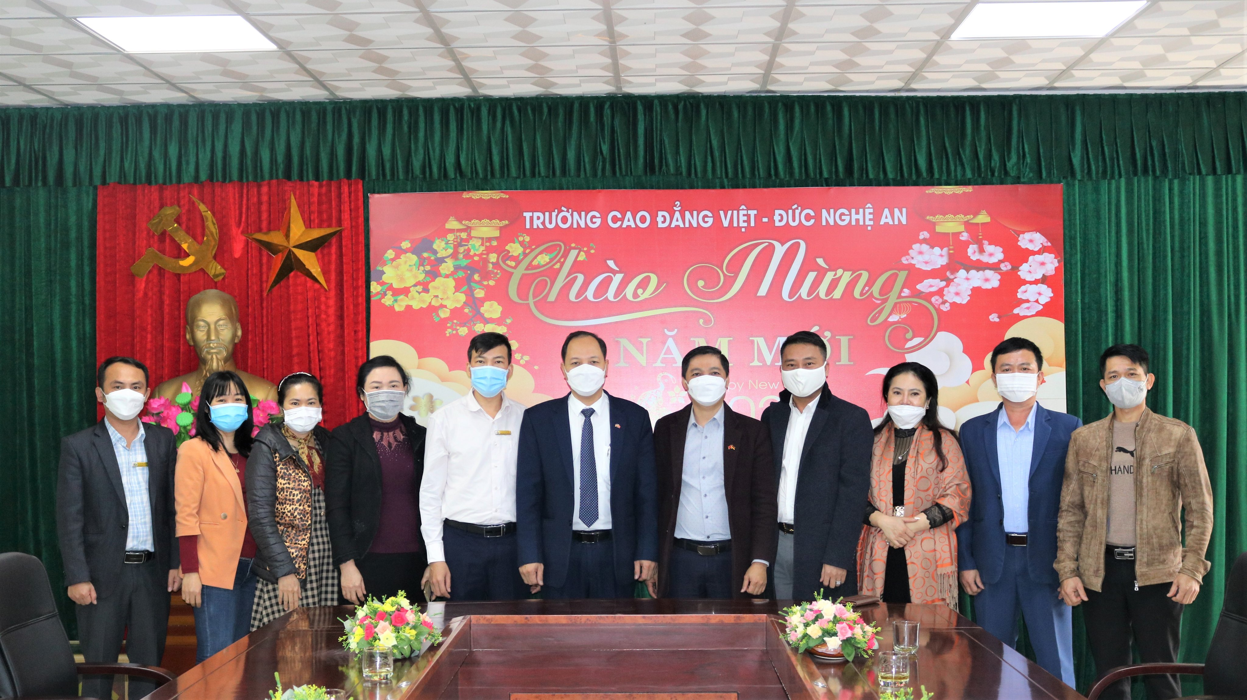 Trường Cao đẳng Việt – Đức Nghệ An đẩy mạnh kết nối doanh nghiệp, giải quyết việc làm cho học sinh, sinh viên sau khi tốt nghiệp