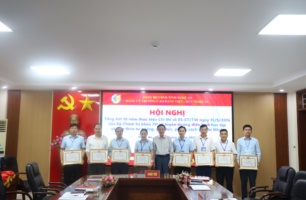 Trường Cao đẳng Việt – Đức Nghệ An tổ chức Hội nghị Tổng kết 10 năm thực hiện Chỉ thị 05-CT/TW của Bộ Chính trị