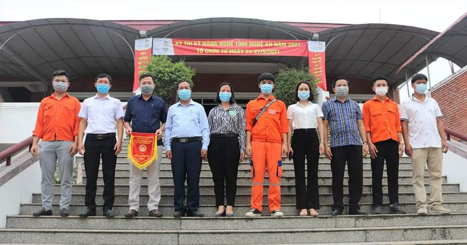 Sinh viên Khoa Điện đạt giải cao tại Kỳ thi Kỹ năng nghề tỉnh Nghệ An năm 2021